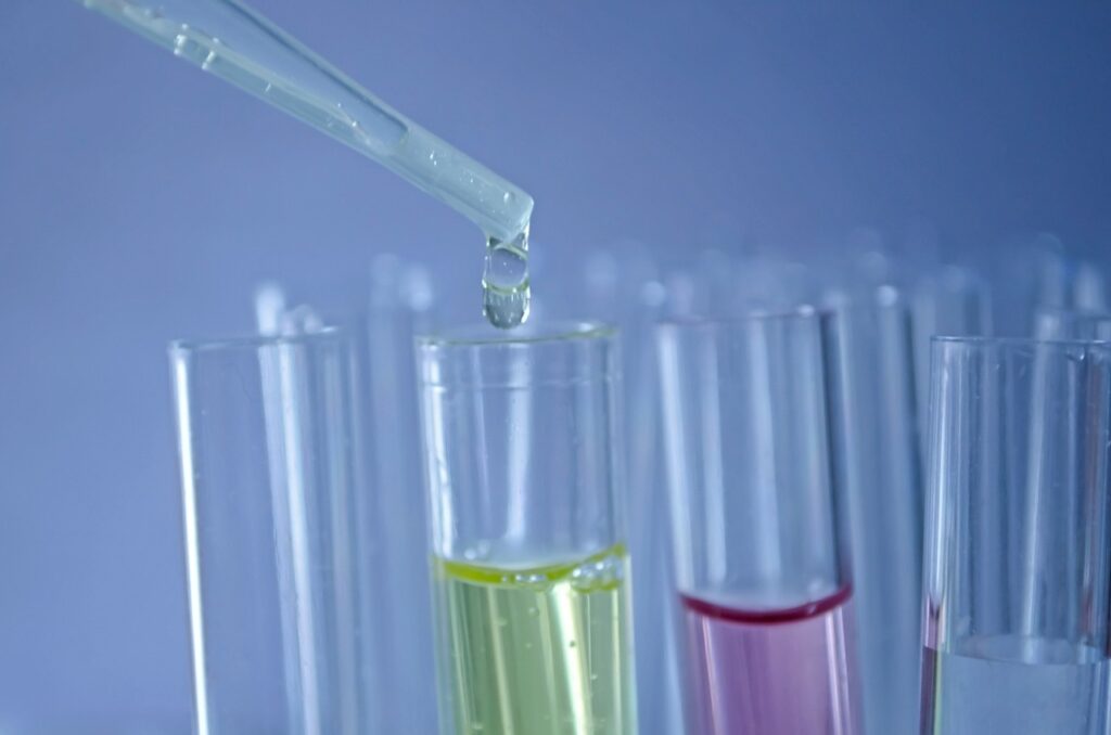 test, tube, lab-214186.jpg